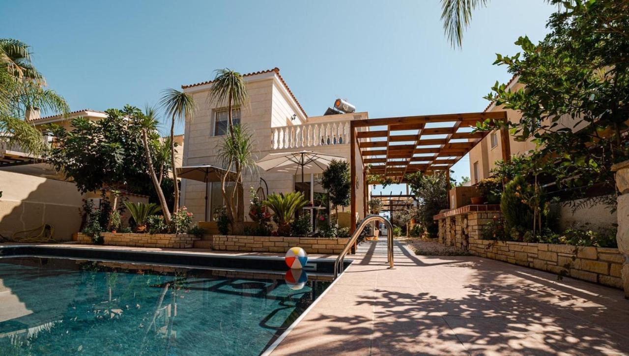 Villa Myria Paphos Buitenkant foto