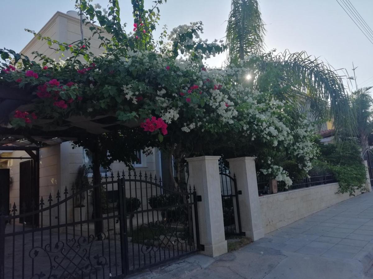Villa Myria Paphos Buitenkant foto
