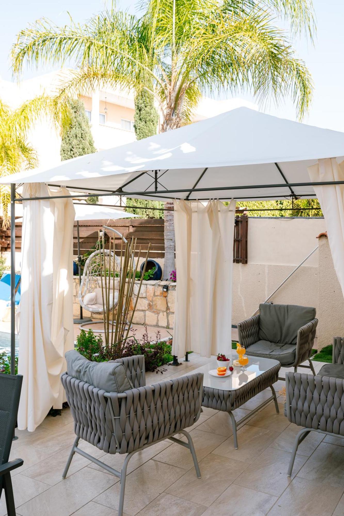 Villa Myria Paphos Buitenkant foto